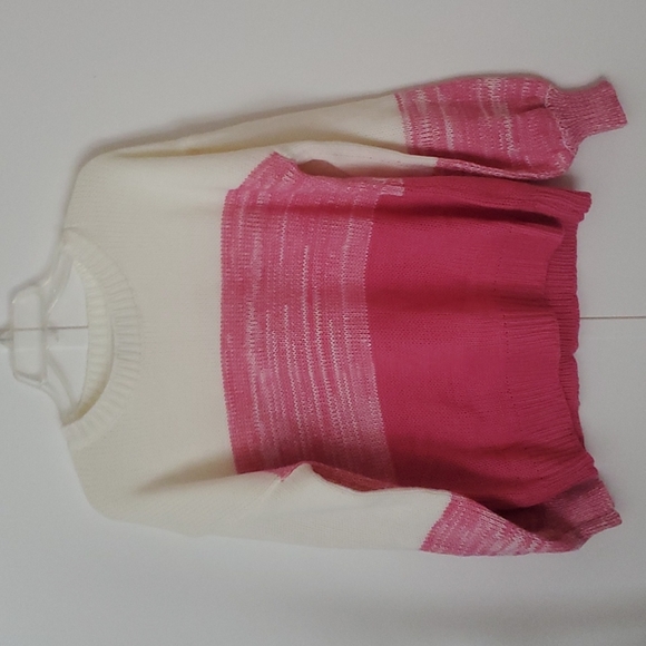 Sweater - Picture 1 of 2